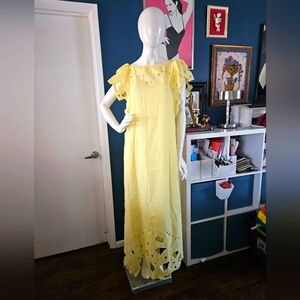 Vintage Lina Hawaii Buttery Yellow Eyelet Maxi Mumu Dress M